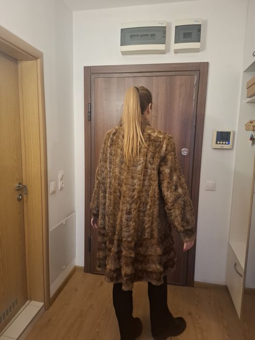 Палто с косъм от норка