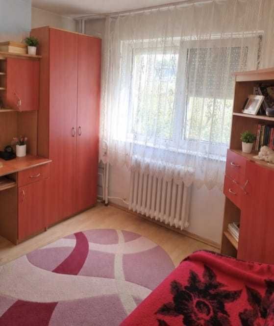 Vand apartament 2 camere