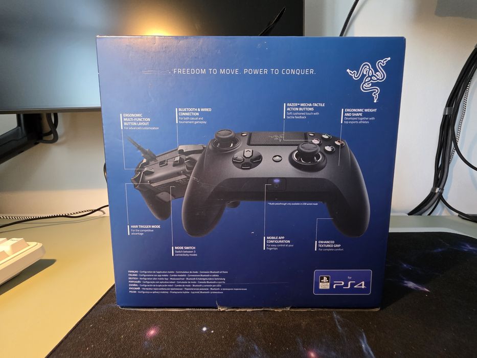 Razer Raiju Tournament Edition – Controller PS4/PC, Bluetooth și USB, Funcțional