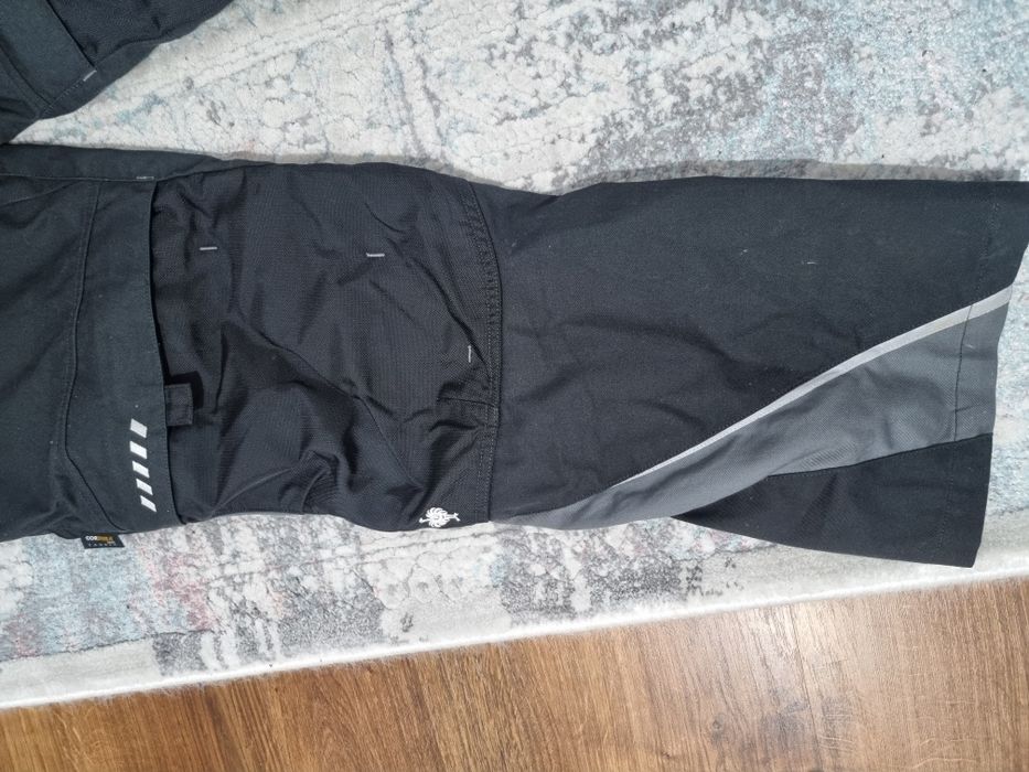 Enhelbert strauss  48