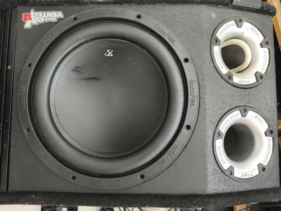 Бас каса с вграден усилвател 12"
