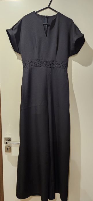 Официален гащиризо