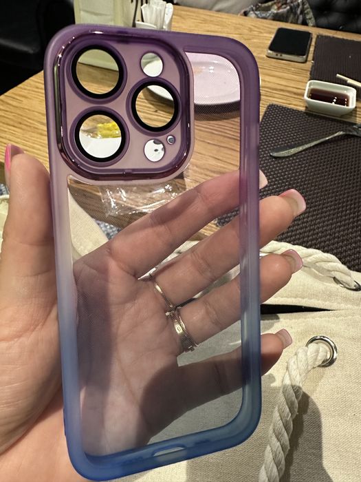 Чехлы на айфон 14 про