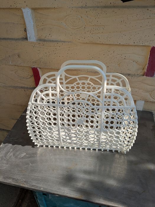 Geantă (coș, sacoșă, poșetă) cumpărături. Super trendy.