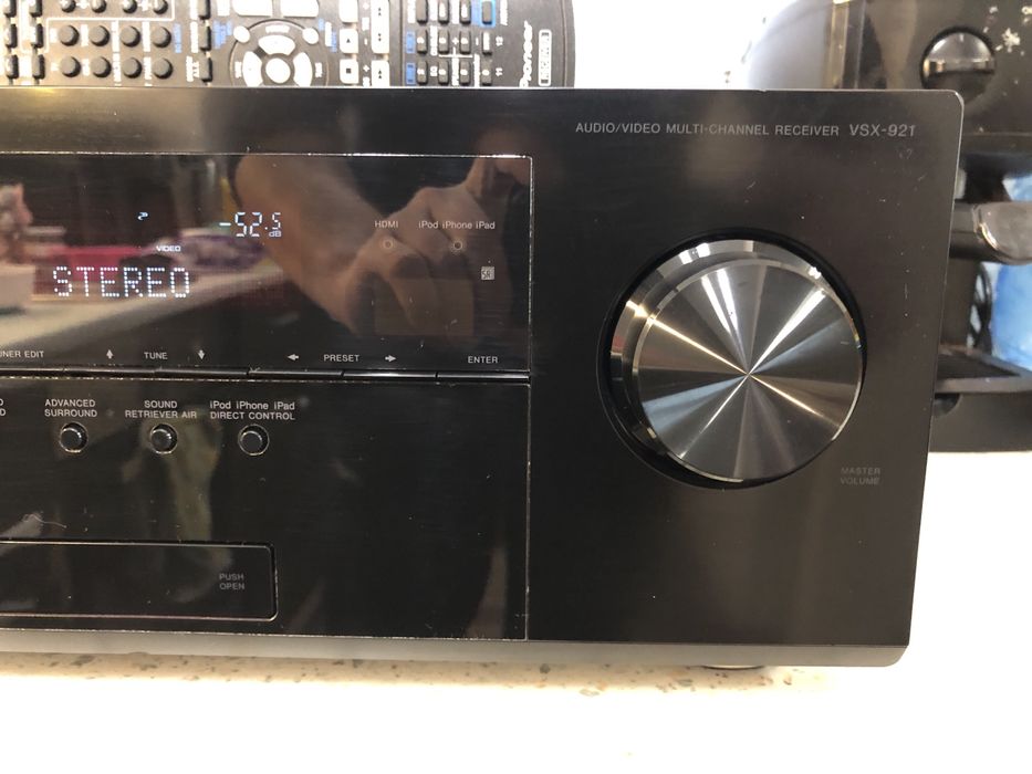 Pioneer VSX-921 resiver