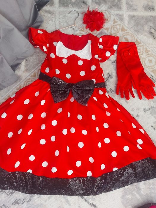 Детский платье нарядный. Прокат