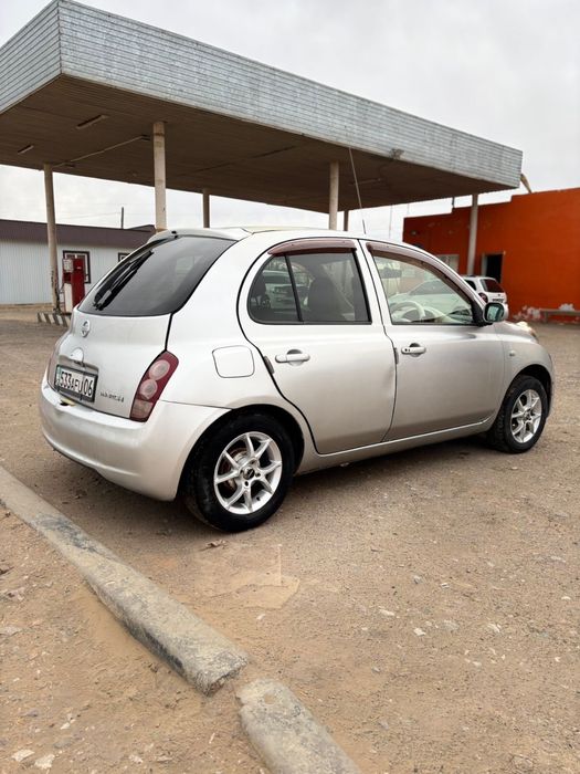 Продается Nissan march срочно!