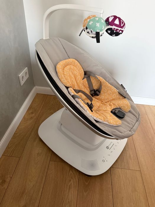 Продам Качелю 4Moms MamaRoo5