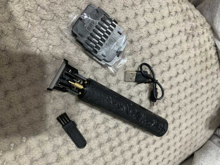 Set combinat de 2 mașini de tuns profesionale HIENA