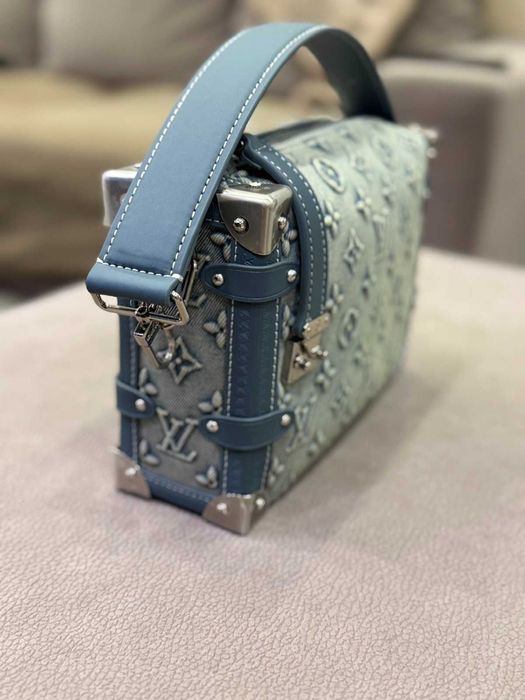 Дамска малка чанта Louis Vuitton