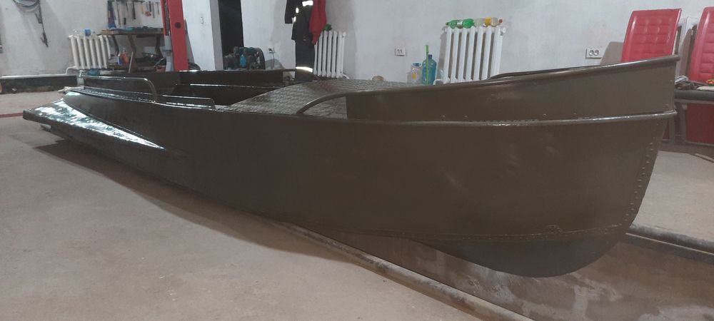 Лодка казанка крылатка