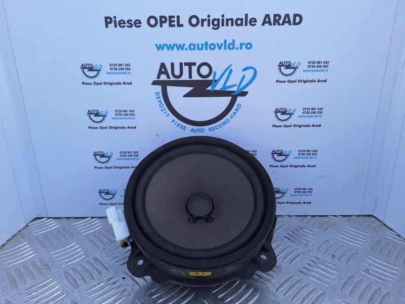 Boxa difuzor usa dreapta fata Opel Antara facelift
