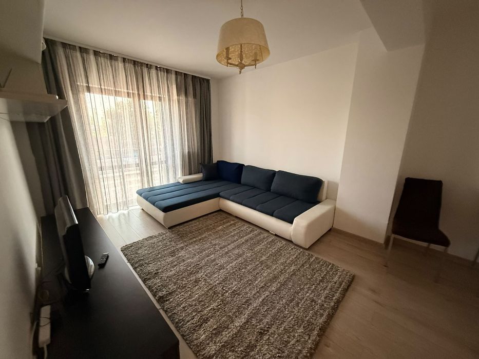 Se inchiriaza apartament 2 cam decomandat Rivers Towers.