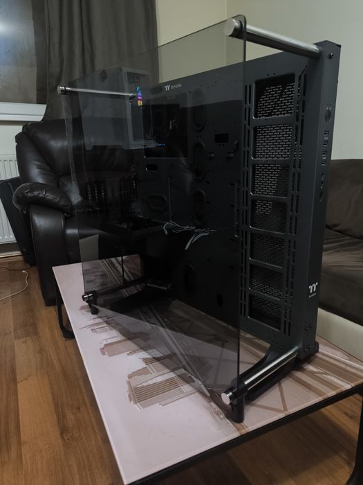 Carcasă PC Thermaltake core p3