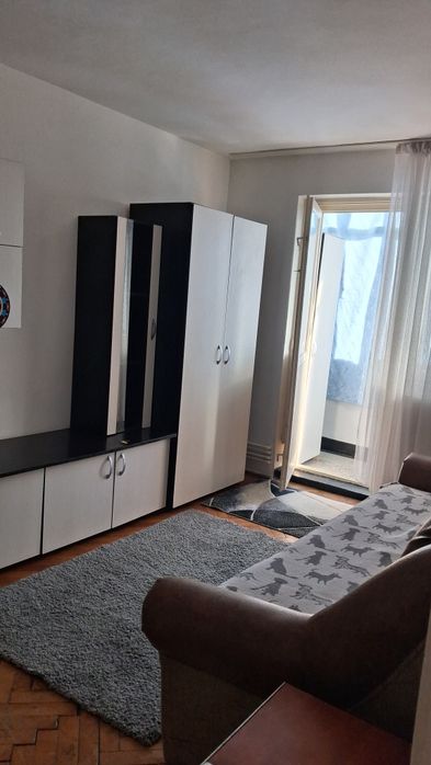 Apartament 2 camere  semidecmandat