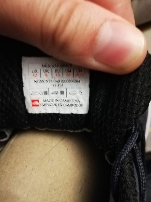 нови обувки The North Face 43-44 Vibram GORE TEX