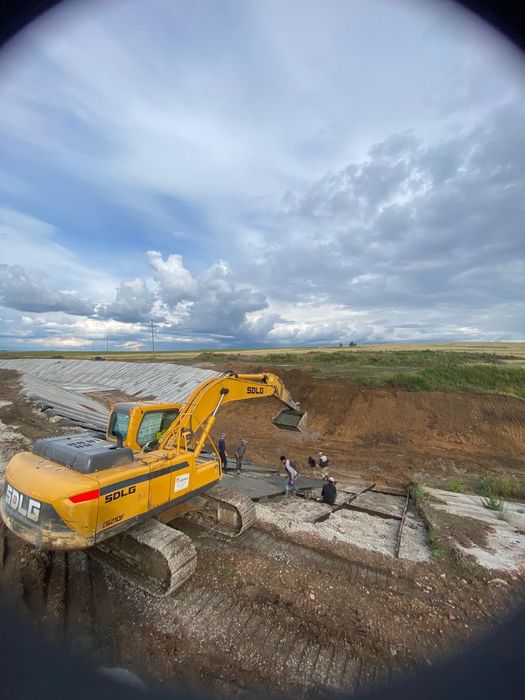 Экскаватор SDLG-6210F 2 шт