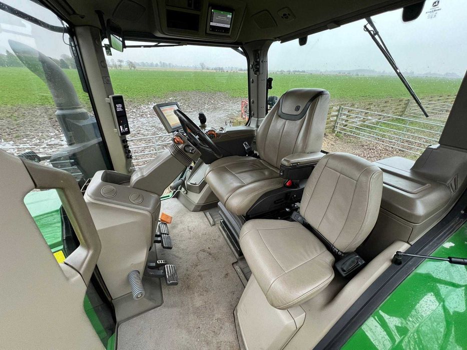 John Deere 7R310 E23