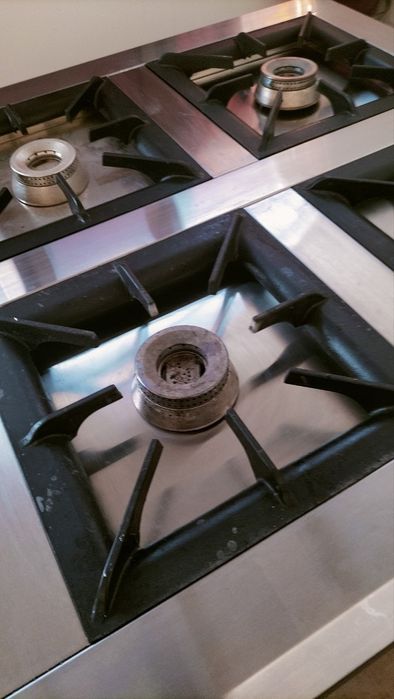 Газ плита сотилади