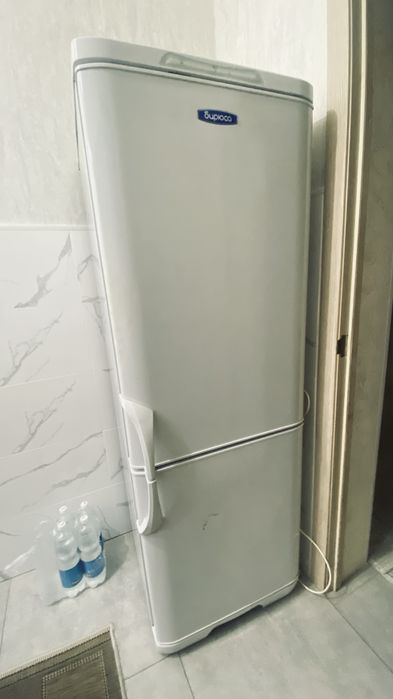 Срочно продам холодильник
