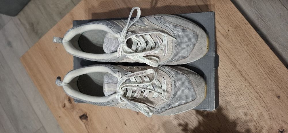 Adidasi dama New Balance masura 40 1/2