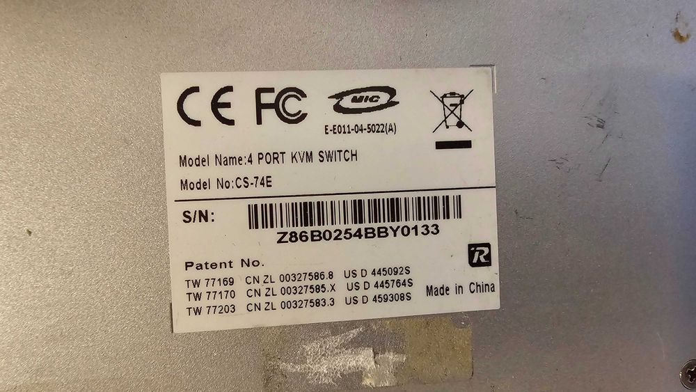 ATEN Cubiq CS1734B 4 port USB Switch