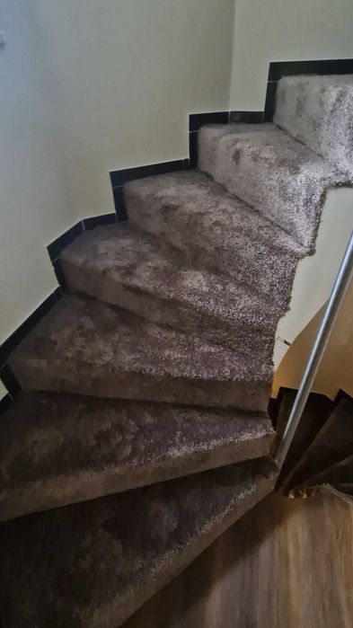 Montaj Mocheta ,festonat taiat covoare.