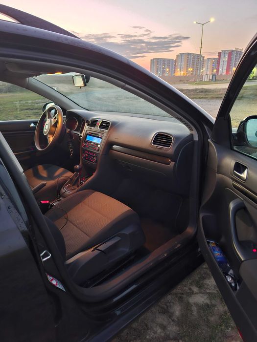 Volkswagen Golf 6 Variant, 1.598 TDI cu 4 anvelope de vara incluse