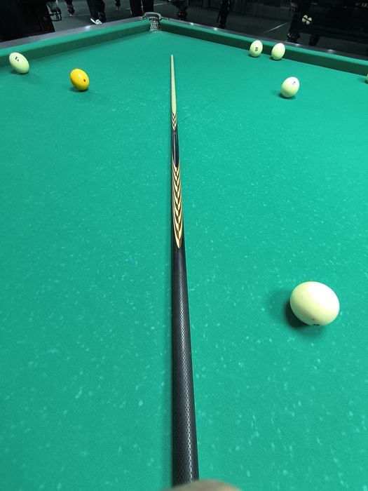 Кий бильярдный продам