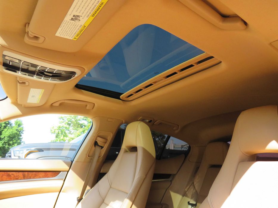 Porsche Panamera Diesel 8ZF Pano