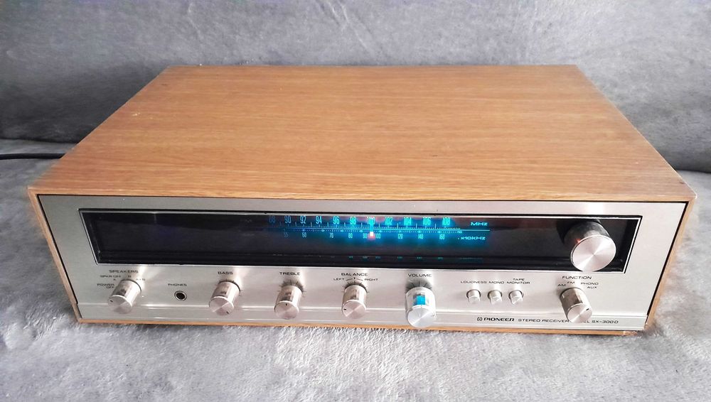 Pioneer SX-300 D receiver Hi-Fi vintage