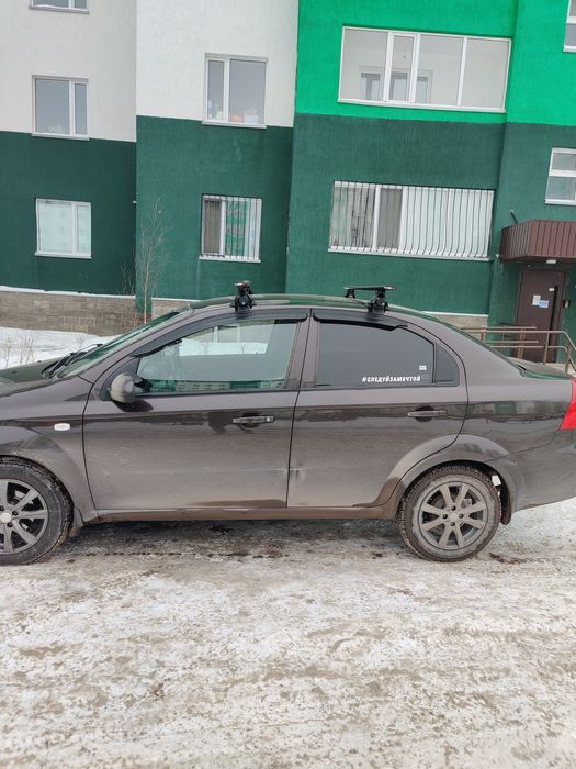 Продам поперечины багажник на крышу автомобиля на седан кобальт и на д