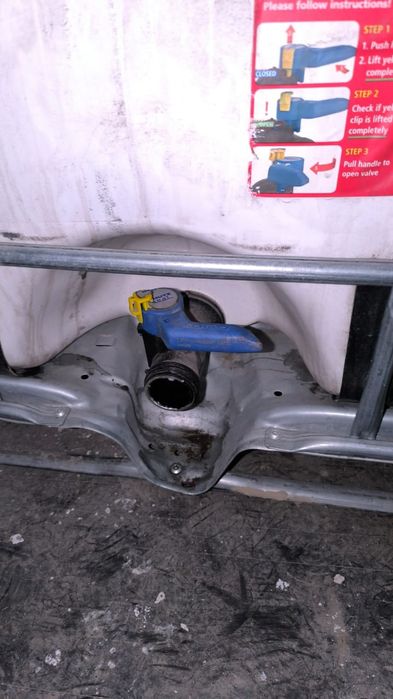 Продам ёмкость Еврокуб 1000л