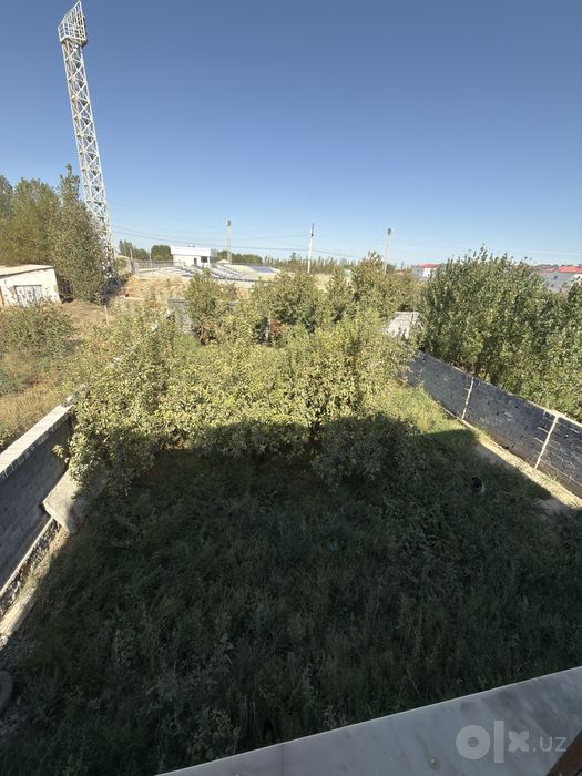 Bo’sh bino ijaraga beriladi.