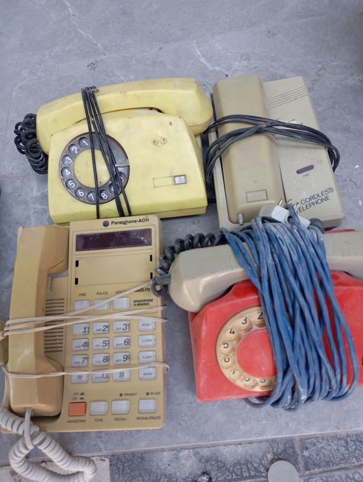 Срочно! Набор ретро телефонов СССР / 90-е (4 шт.) — RWT, Panaphone и д