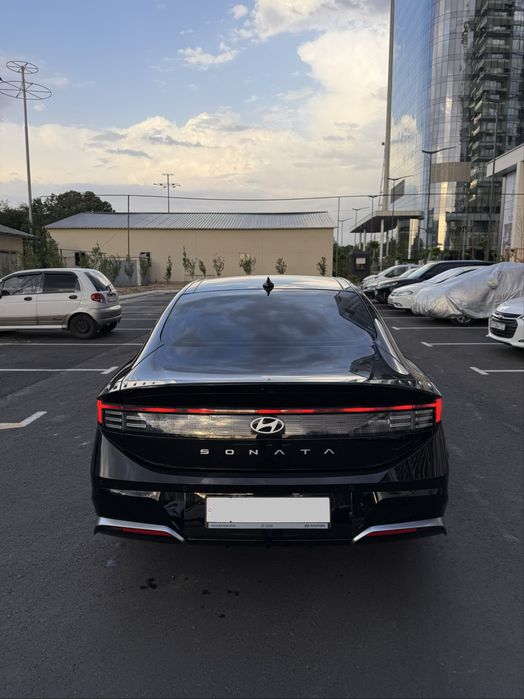 Hyundai sonata 2025