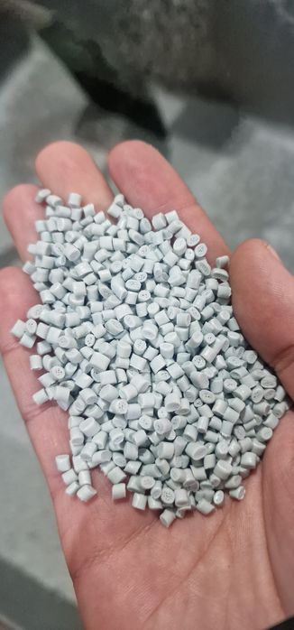 Гранула ПВД и Стрейчь