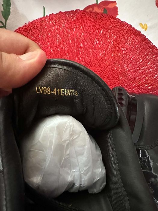Louis Vuitton Run Away