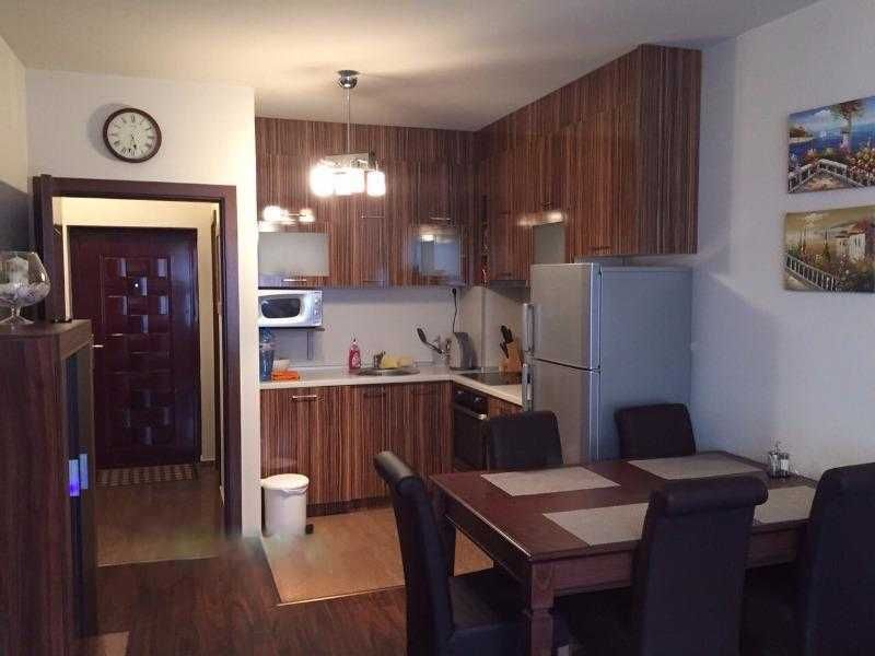 Двустаен апартамент в к-с Перла