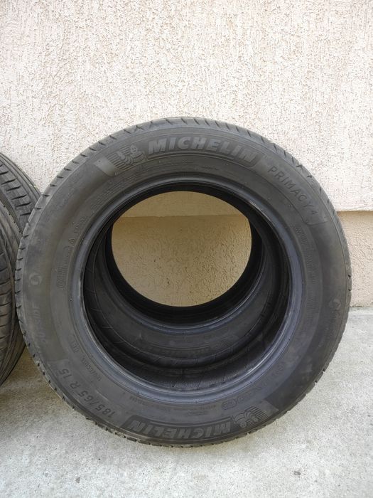 4 anvelope de vara 185/65/15 Michelin