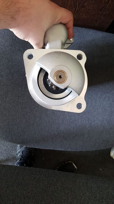 Electromotor nou Fiat Hitachi FX210 EX135