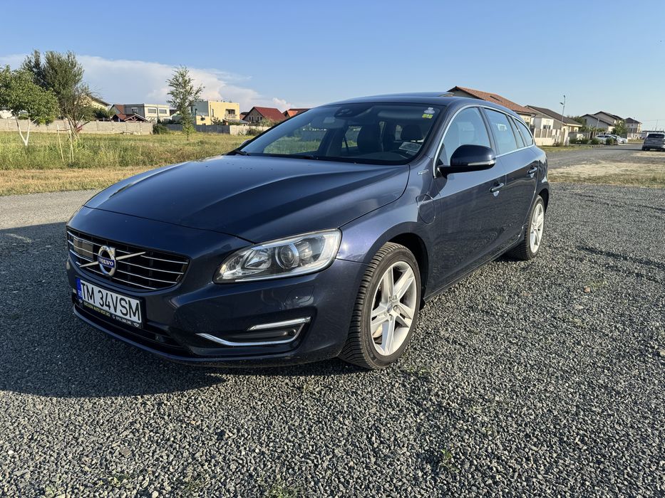 Volvo V60 Plug in Hybrid AWD Factura