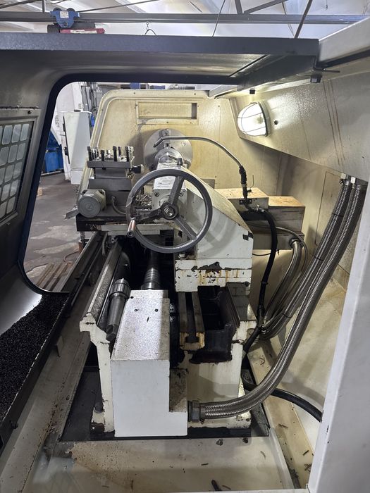 Токарный станок с ЧПУ