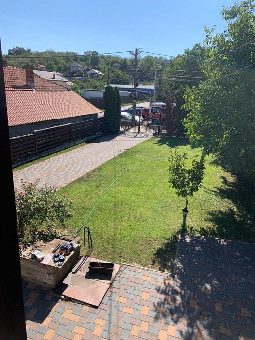 Inchiriez/Vand casa in comuna Bascov stradal la 500m de Primarie