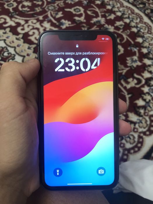 Продам айфон 11 65тыс