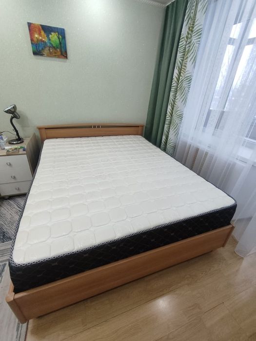 Кровать комфортная