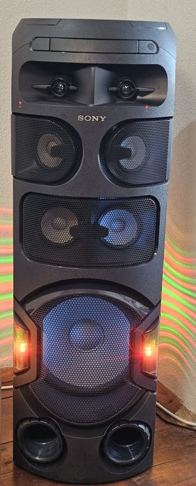 Продавам  SONY MHC-V82D - audio system