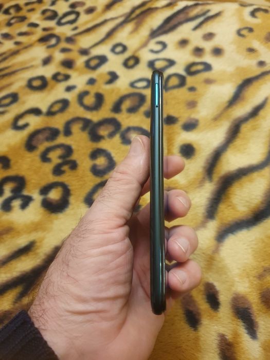 Huawei p40lite ca nou.