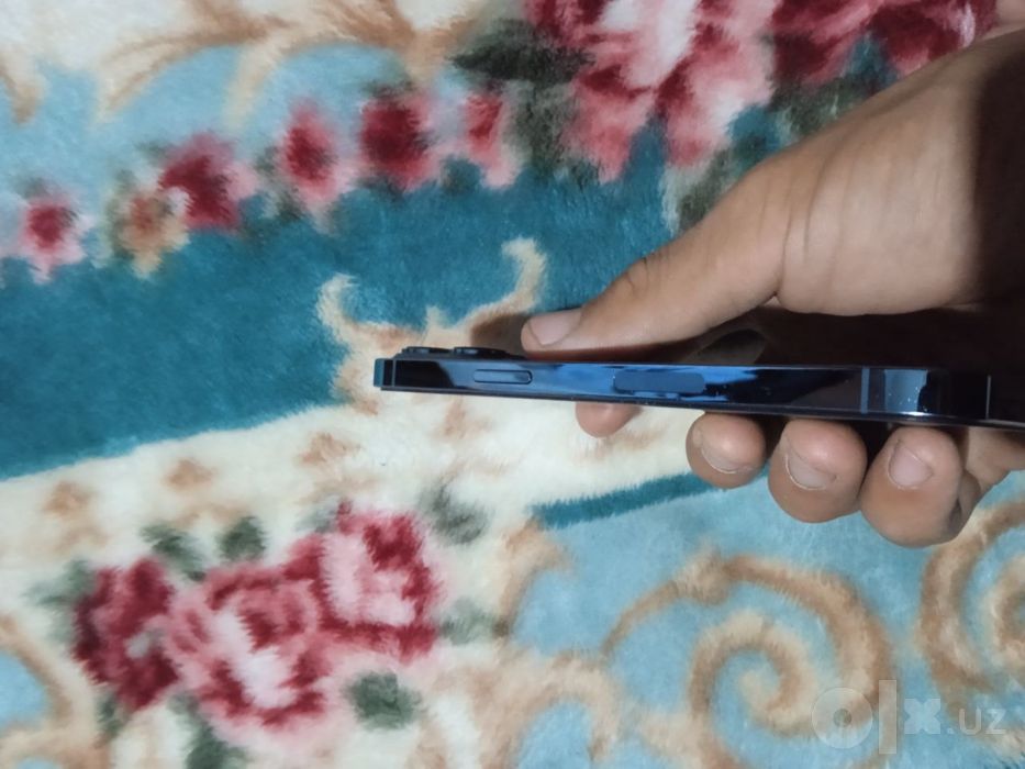 Iphone 13 pro srochna sotiladi