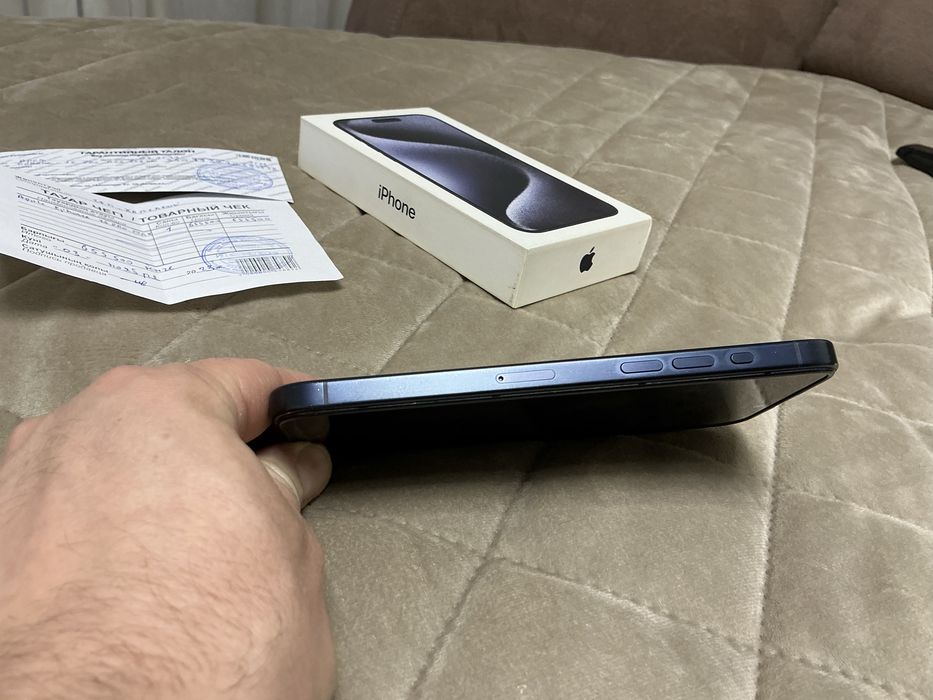 Продам Iphone 15 Pro Max синий 256gb